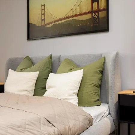 New - Nora - Messe - Airport Δρέσδη