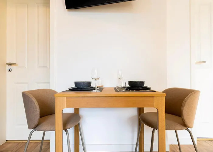 New - Nora - Messe - Airport Δρέσδη