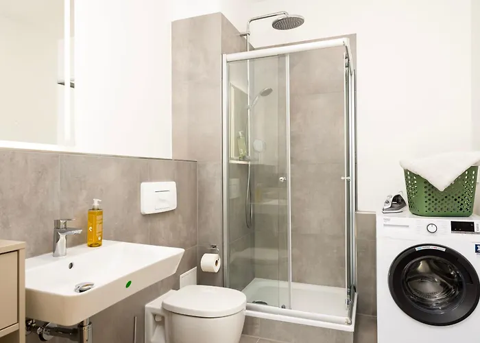 New - Nora - Messe - Airport * Δρέσδη