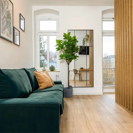 New - Nora - Messe - Airport Dresden